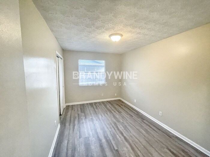 Building Photo - 1213 Sizemore Ct