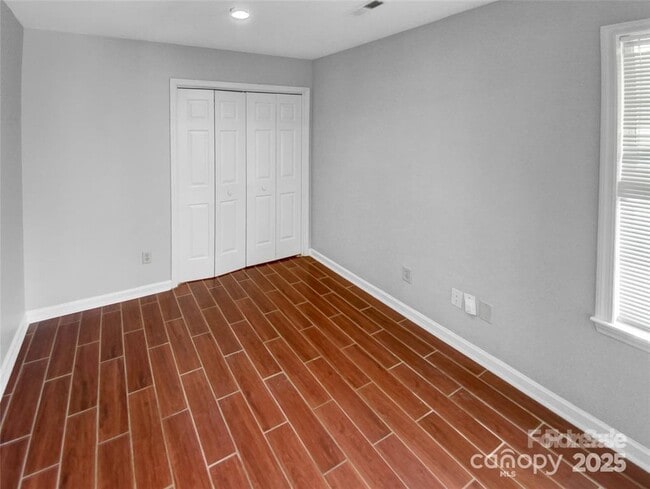 Building Photo - 6614 Flat Creek Dr