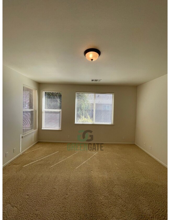 Building Photo - 104 Walker Ranch Pkwy