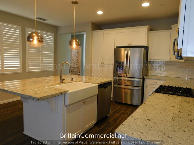 Building Photo - 1702 Brodea Ln
