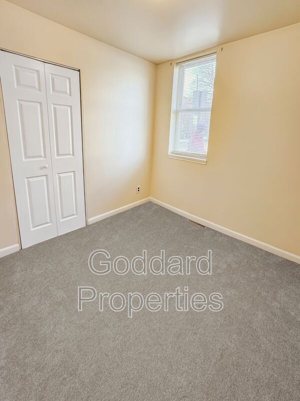 Building Photo - 1801 S Charles St