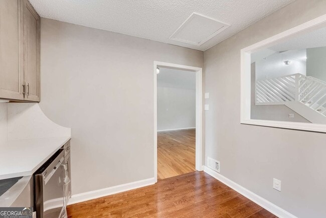 Building Photo - 9745 Loblolly Ln