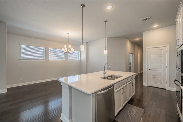 Building Photo - 7500 Winterbloom Wy