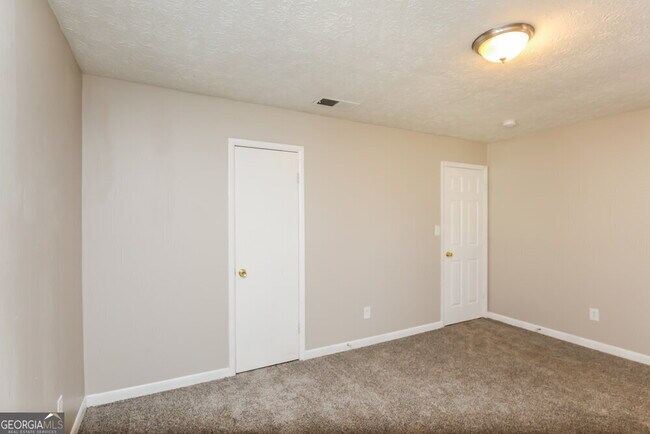 Building Photo - 8891 Dorsey Rd