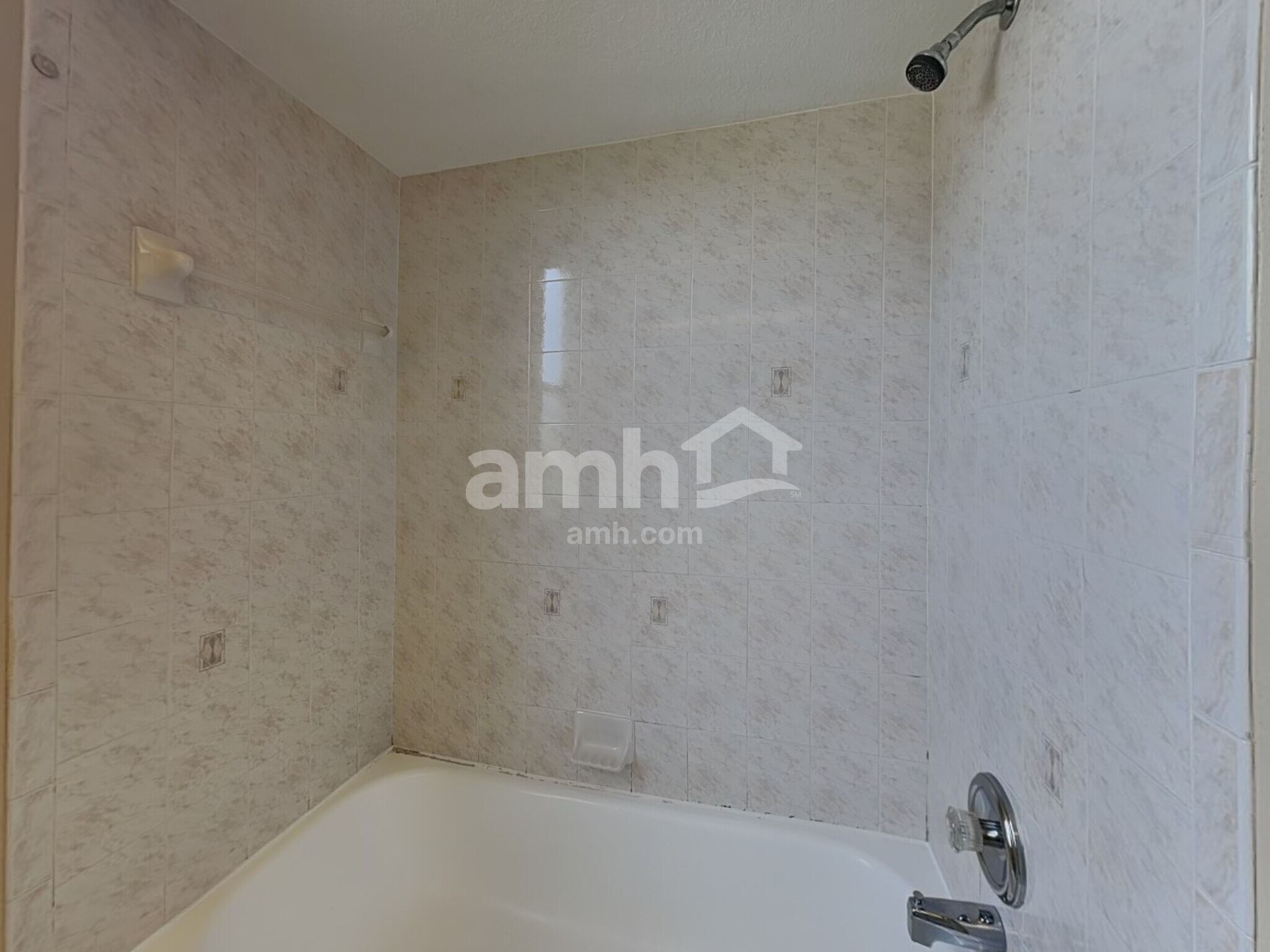 Building Photo - 4817 76th Ct E