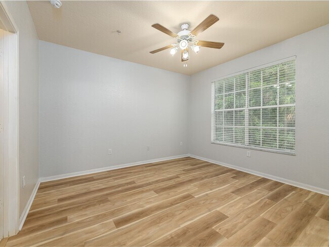 Building Photo - Tampa Palms Condo
