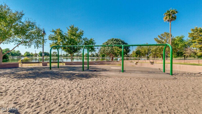 Building Photo - 36071 Seville Dr