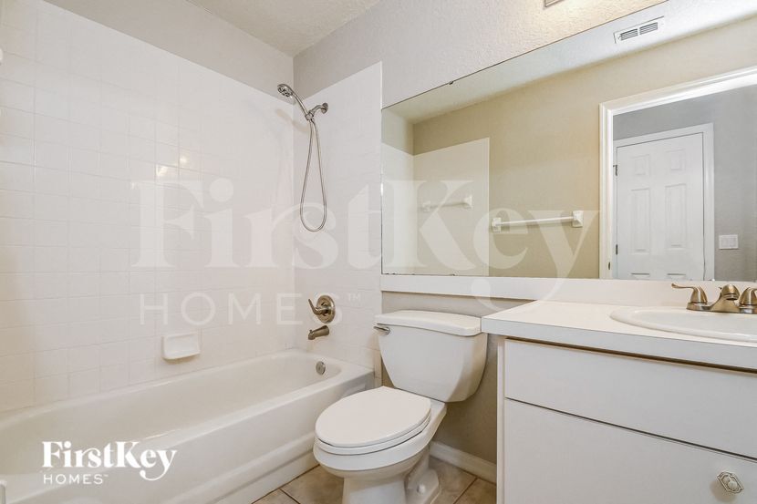 Building Photo - 5318 Keely Ct