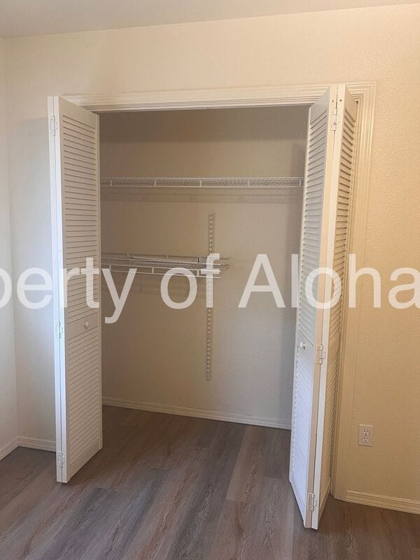 Building Photo - 4653 W Pasadena Ln