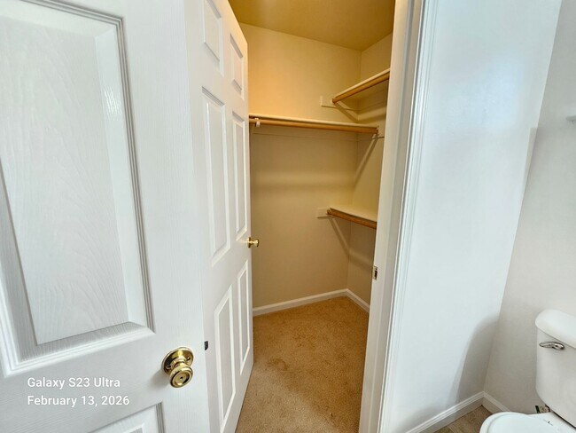 Building Photo - 13019creststreet.is4lease.com