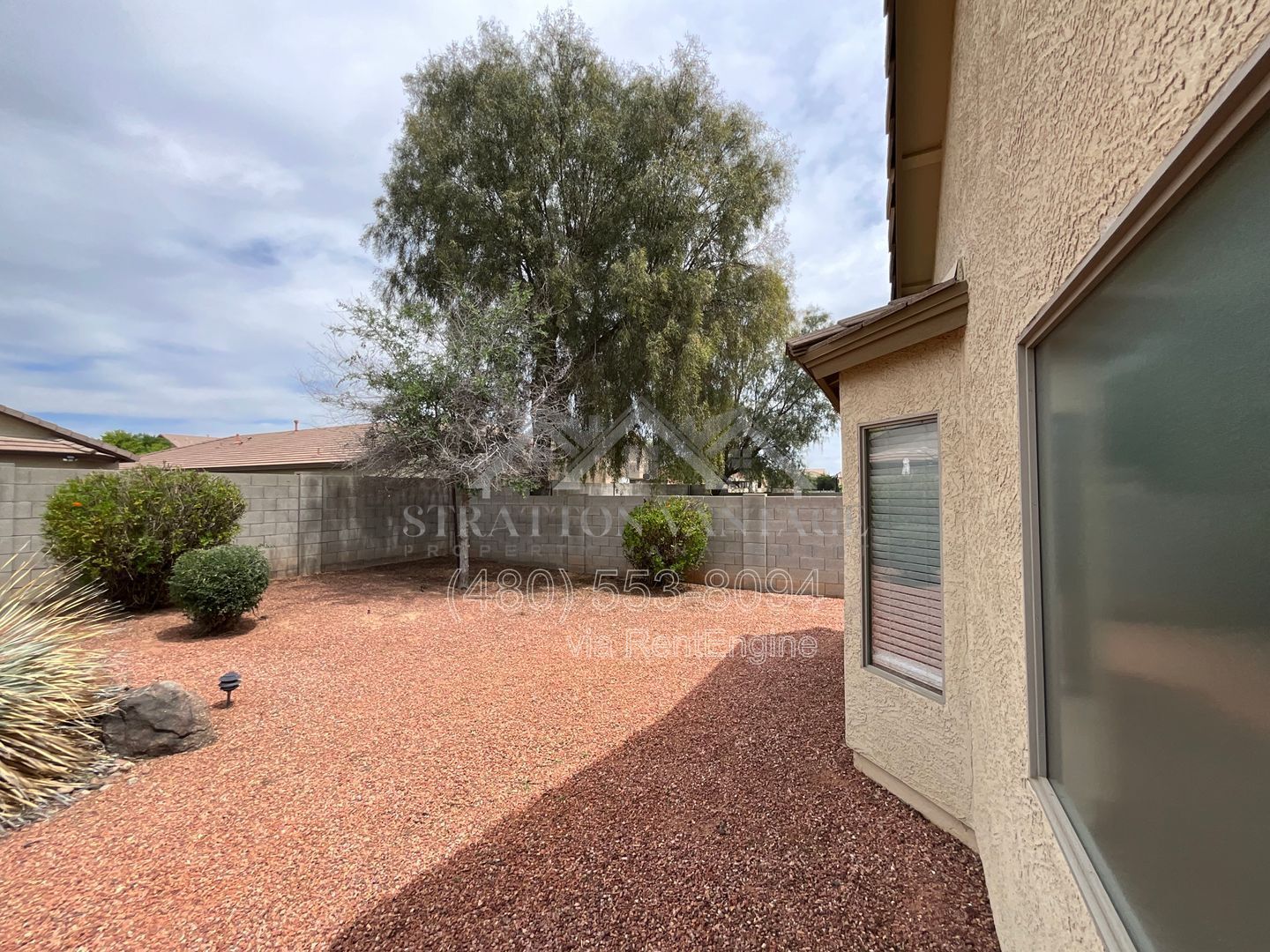 Building Photo - 15962 W Acapulco Ln