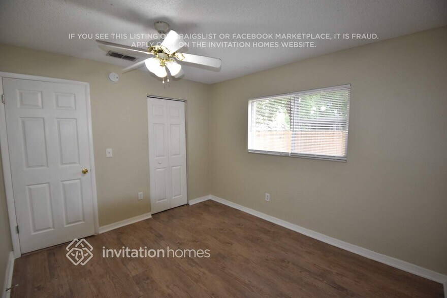 Building Photo - 1003 Pinehaven Ct