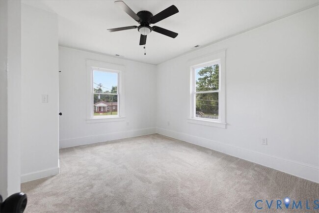 Building Photo - 1802 Varina Ave