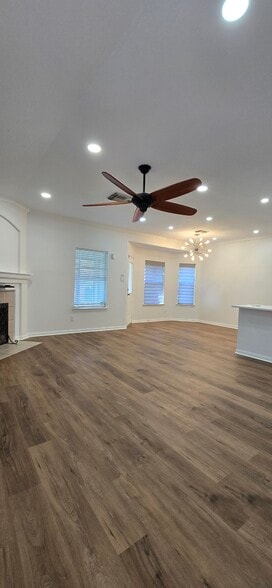 LIVING ROOM - 25315 Sierra Woods Ln