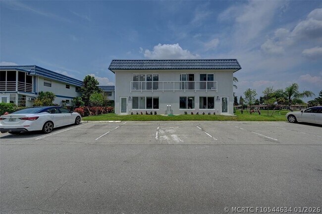 Building Photo - 363 Tuscany Ln