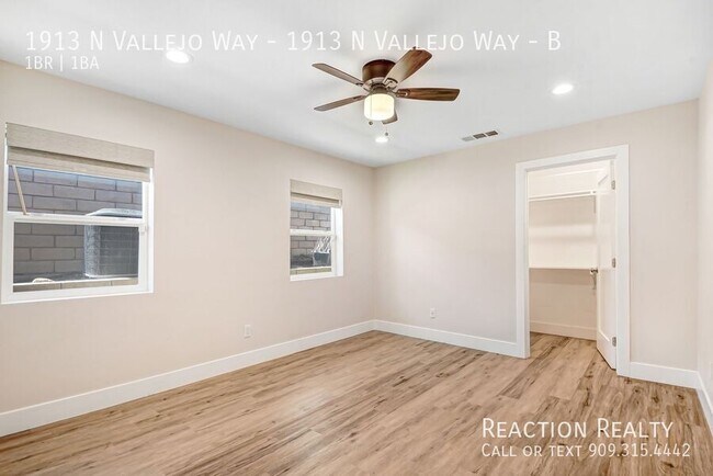 Building Photo - 1913 N Vallejo Way