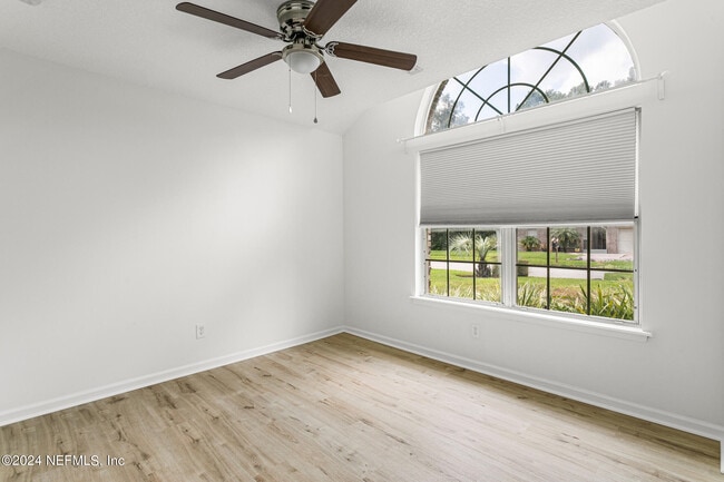 Building Photo - 8621 Goodbys Trace Dr