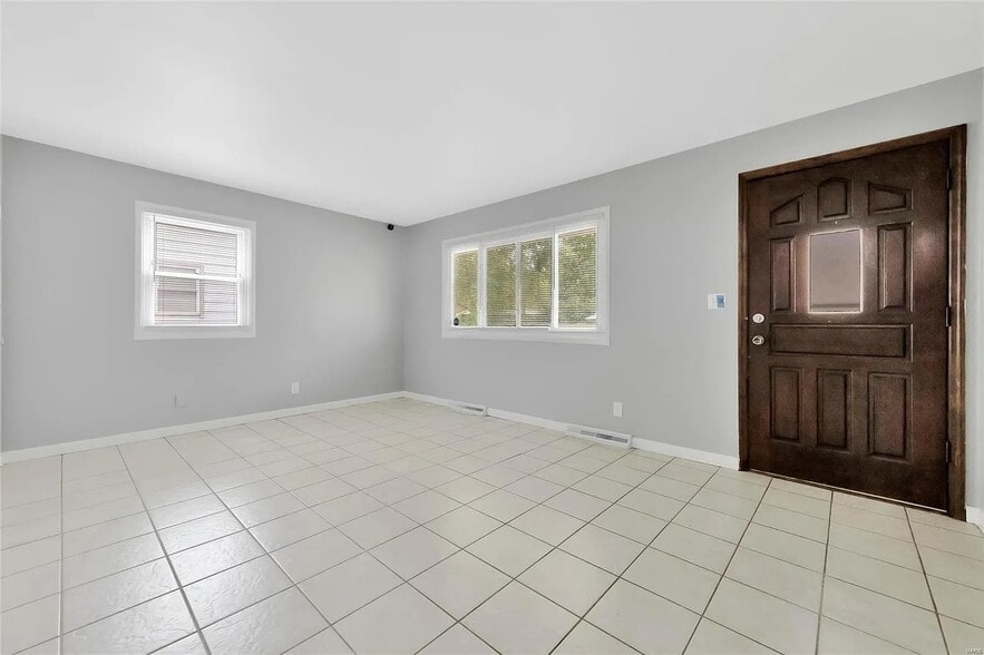 Building Photo - 11836 Criterion Ave