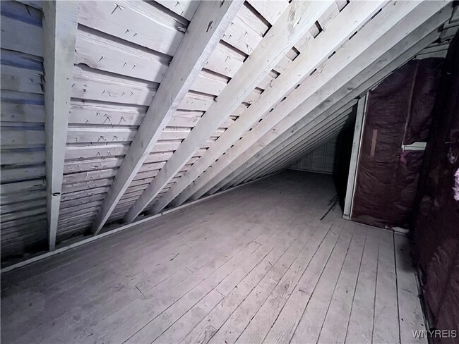 Building Photo - 45 Delham Ave