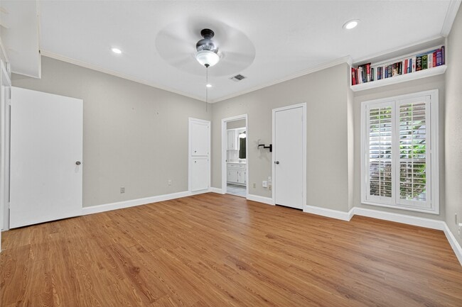 Building Photo - 4426 Basswood Ln