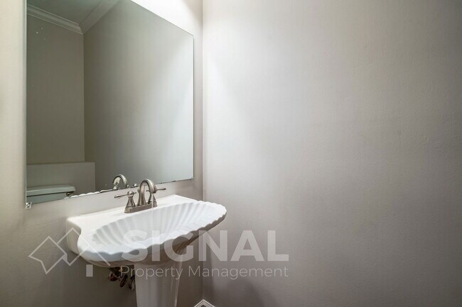 Building Photo - 3417 Wisterwood Ln