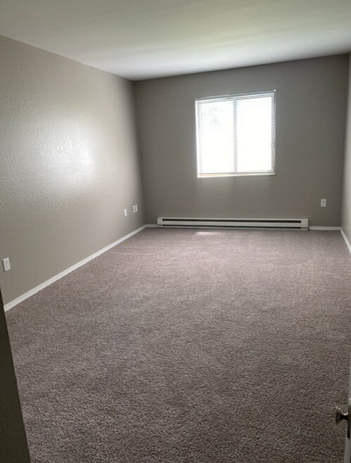 Building Photo - 505 N Main St