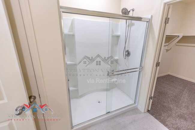 Building Photo - 5771 E Thetis Dr