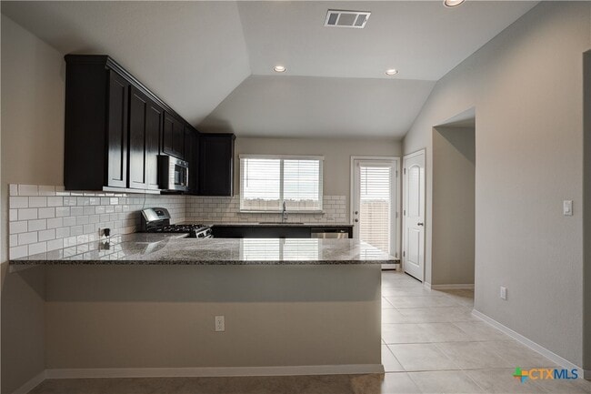 Building Photo - 171 White Dunes Dr