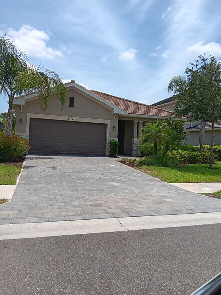Primary Photo - 2224 Dancy St