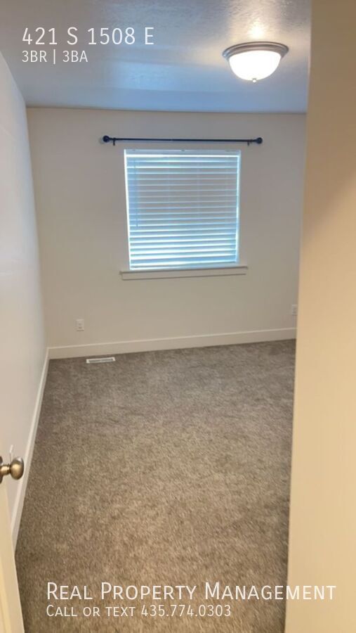 Building Photo - 421 1508