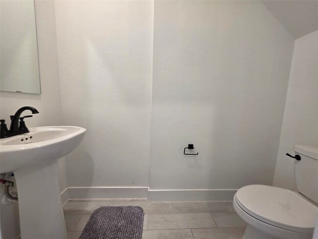 Building Photo - 18710 Colorado River Ln