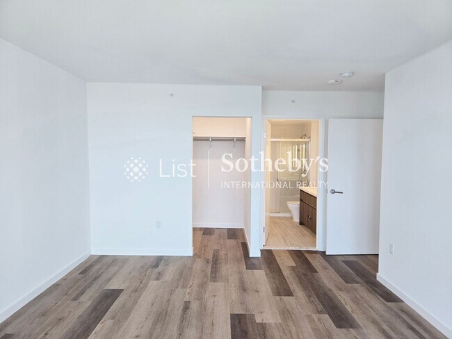 Building Photo - The Park on Keeaumoku #2919L | Honolulu, HI