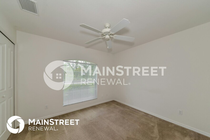 Building Photo - 3259 Toluca Terrace