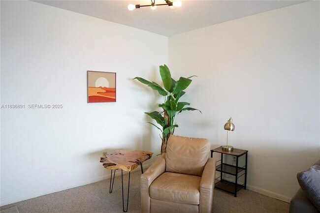 Building Photo - 1610 N Ocean Blvd