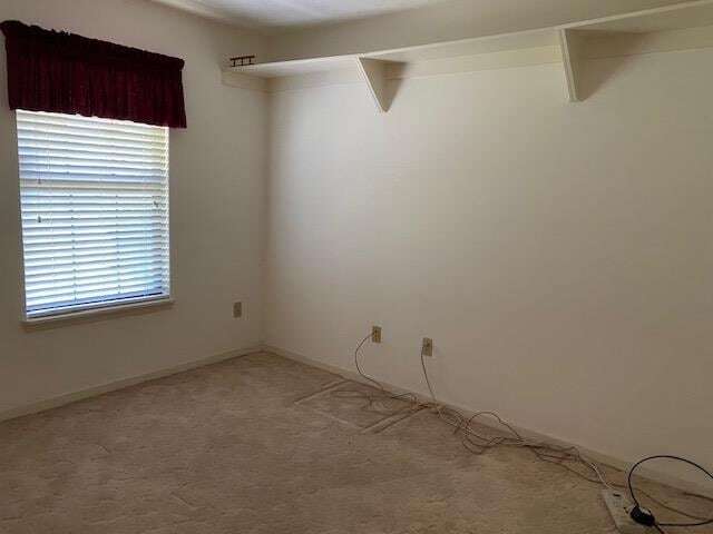 Building Photo - 2300 Aster Way