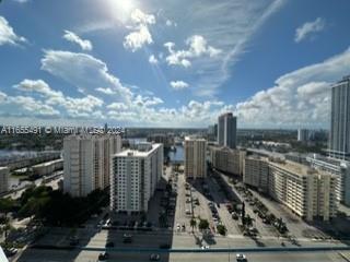 Building Photo - 1850 S Ocean Dr