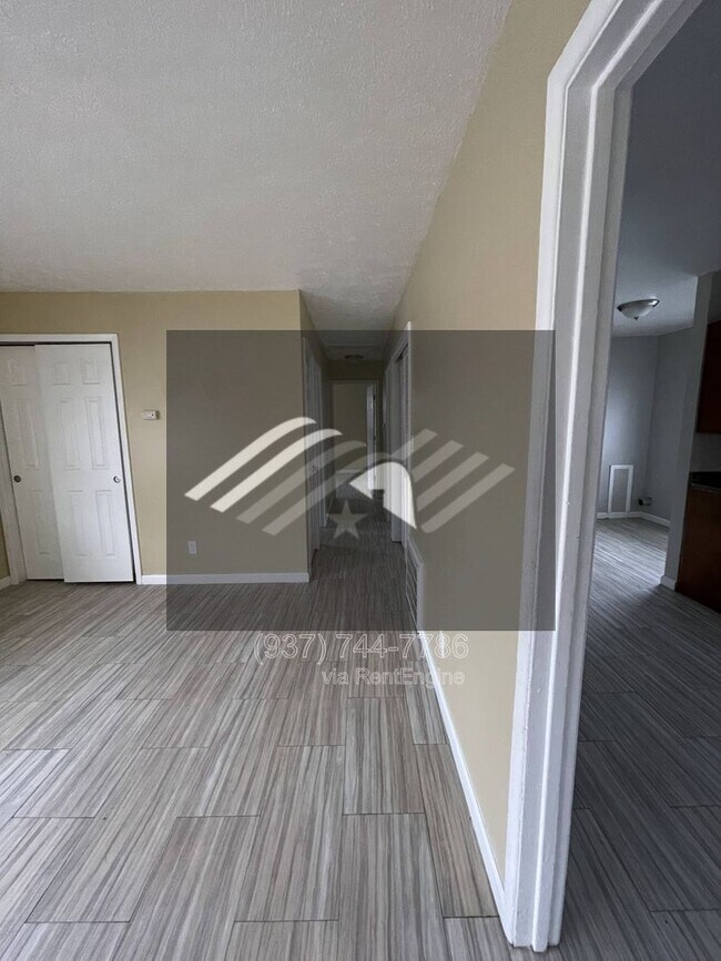 Building Photo - 4381 Marlowe St