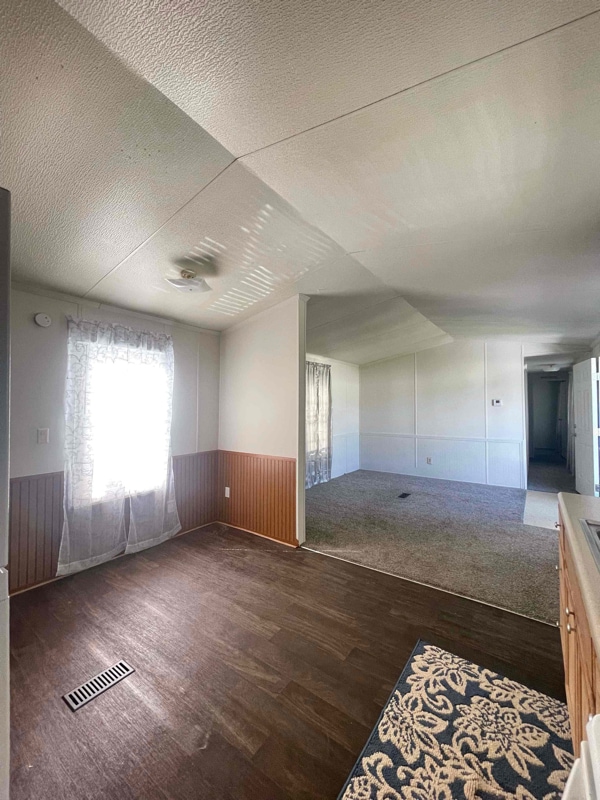 Building Photo - 302 SC-302