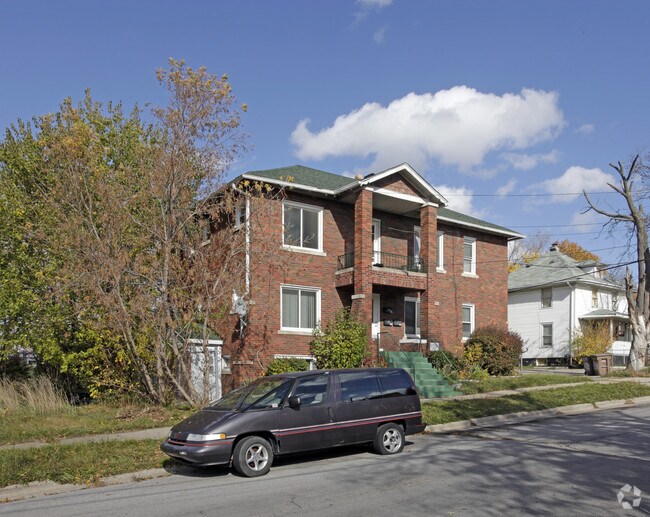 Building Photo - 19-21 Elwood St