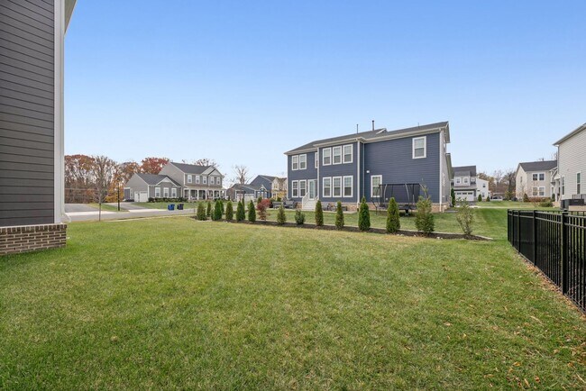 Building Photo - 101 Milvian Wy SE