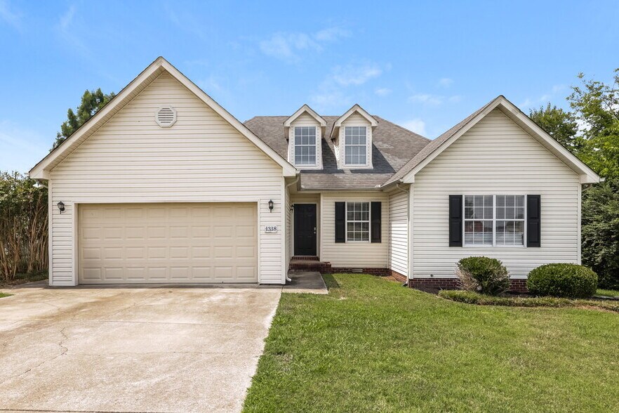 Primary Photo - 1318 Knight Dr