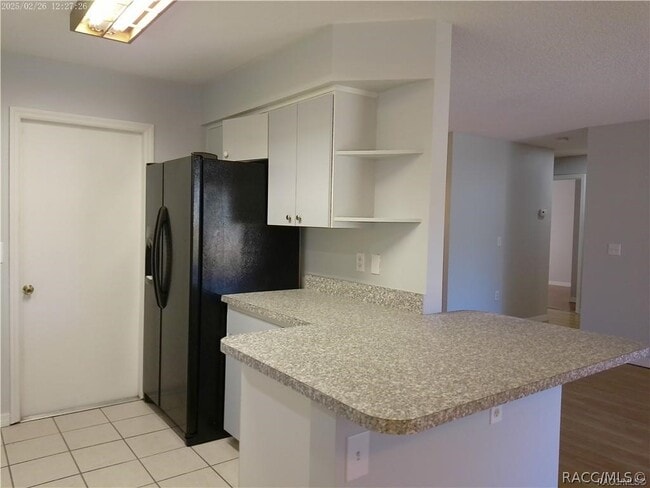 Building Photo - 5921 W Woodhill Ct