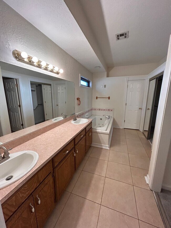 Building Photo - A MUST HAVE HOME FOR YOUR FAMILY