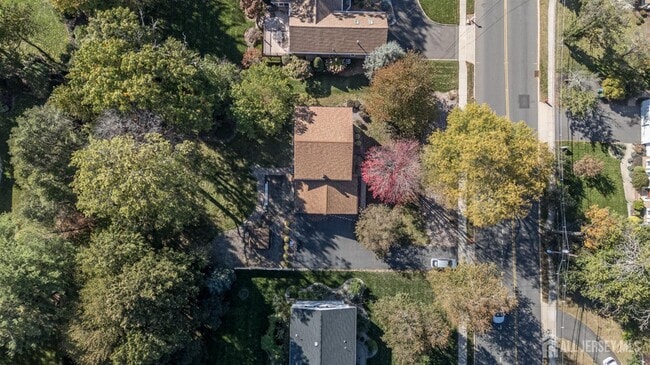 Building Photo - 3996 Park Ave