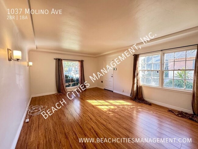 Building Photo - 1037 Molino Ave