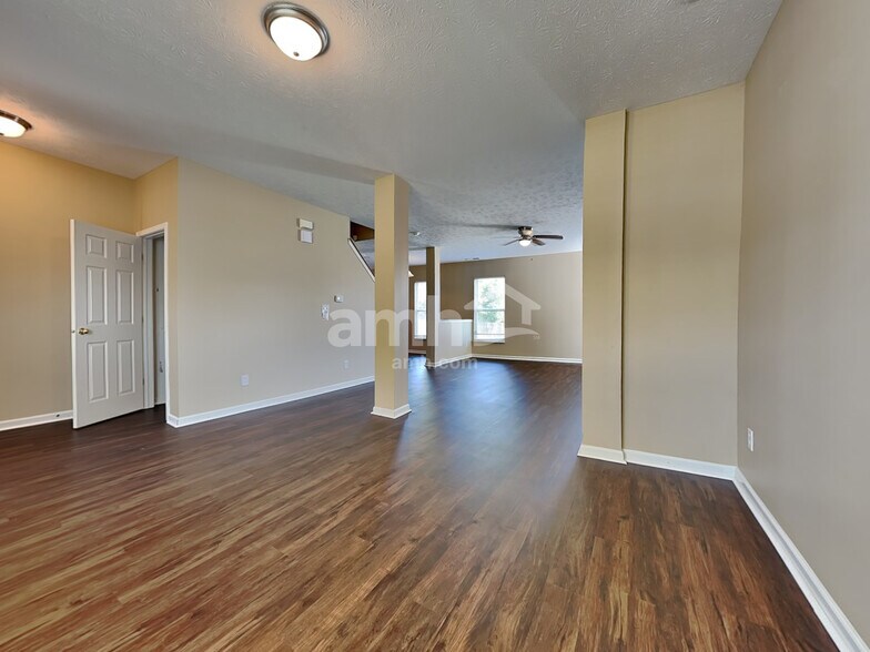 Building Photo - 12134 Carriage Stone Dr