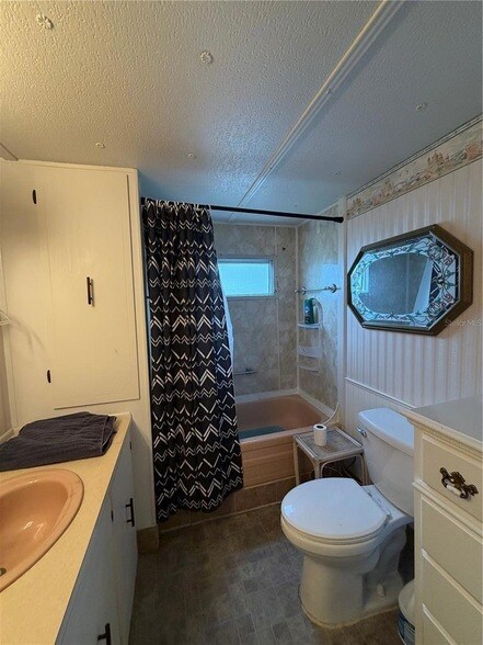 Building Photo - 4108 10th St Ct E