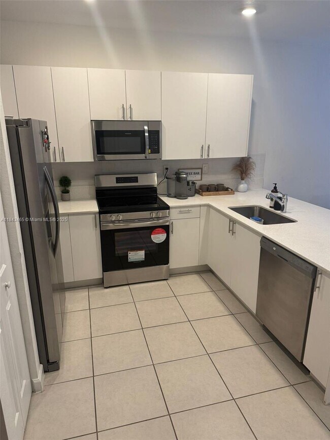 Building Photo - 23052 SW 129th Pl
