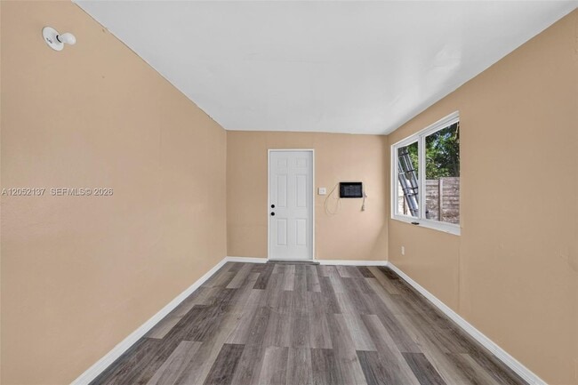 Building Photo - 4351 NW 25th St
