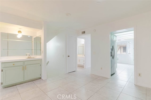 Building Photo - 10229 Variel Ave